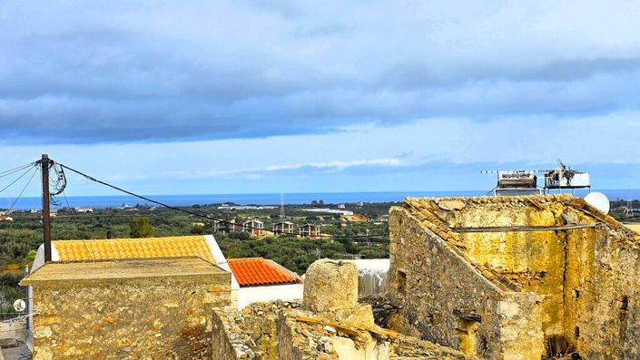 Image No.4-2 Bed Property for sale