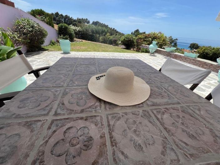 Image No.13-3 Bed Maisonette for sale