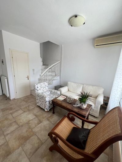 Image No.3-3 Bed Maisonette for sale