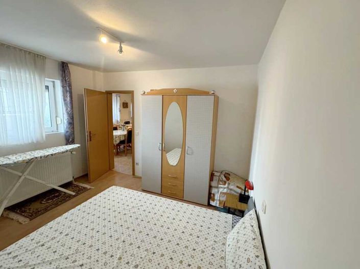 Image No.24-2 Bed Flat for sale