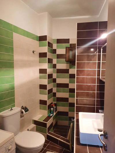 Image No.11-2 Bed Flat for sale