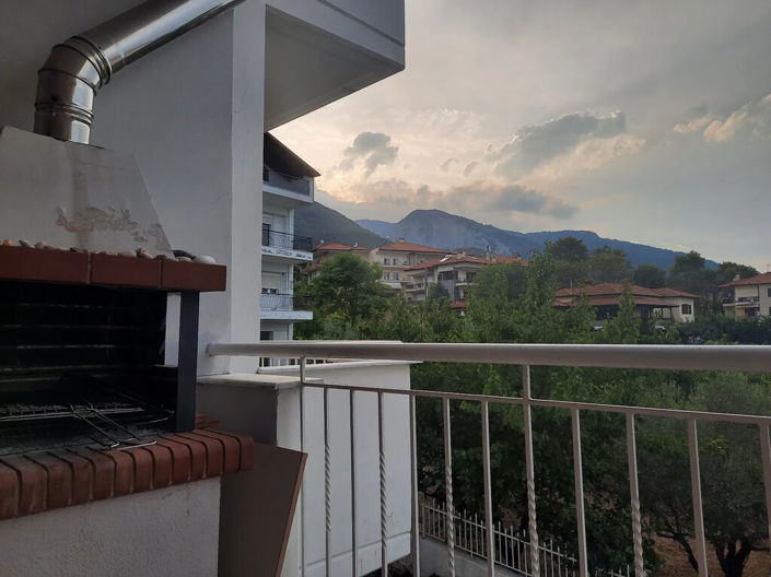 Image No.14-2 Bed Flat for sale