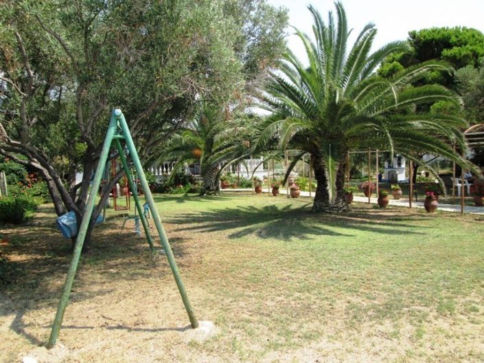 Image No.15-2 Bed Property for sale