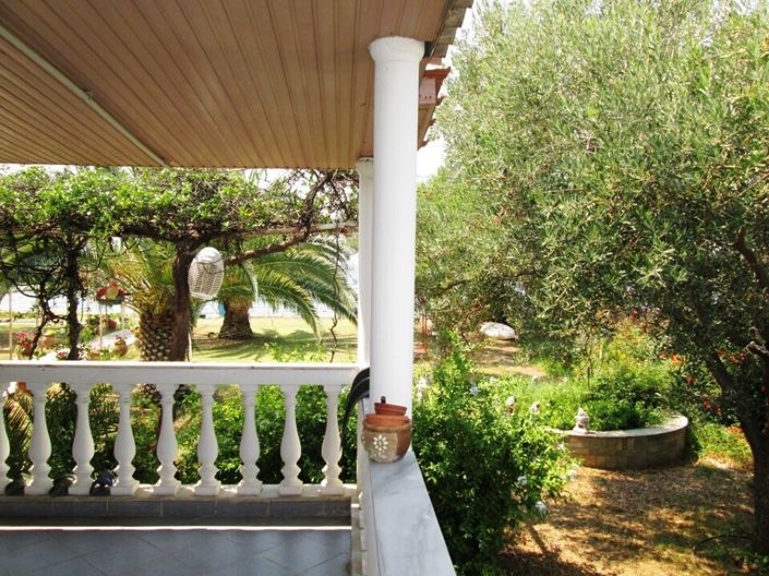 Image No.2-2 Bed Property for sale