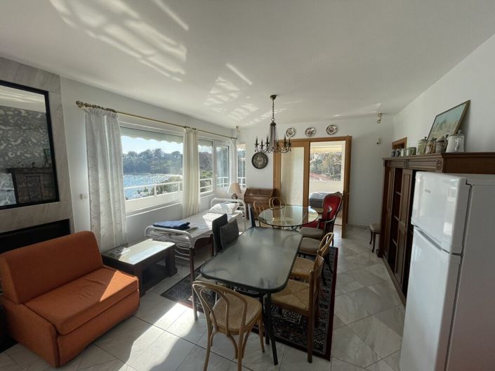 Image No.10-Villa for sale