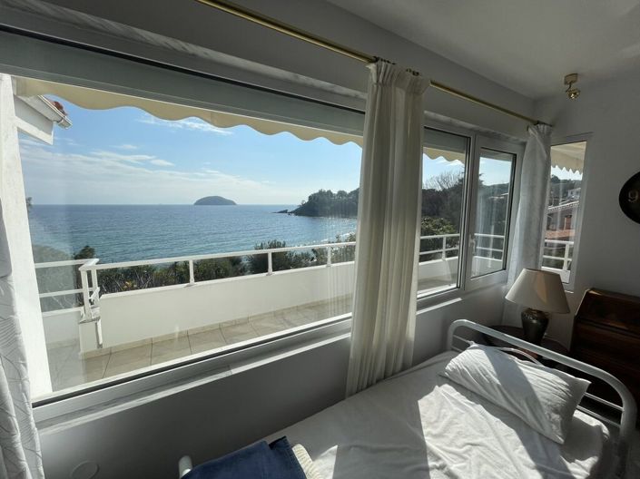 Image No.11-Villa for sale