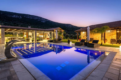Photo 1 - Villa 471 m² in Peloponnese