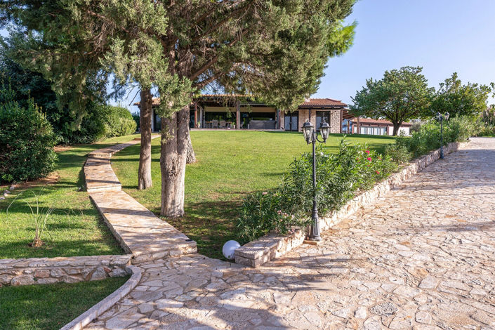 Image No.24-4 Bed Villa for sale