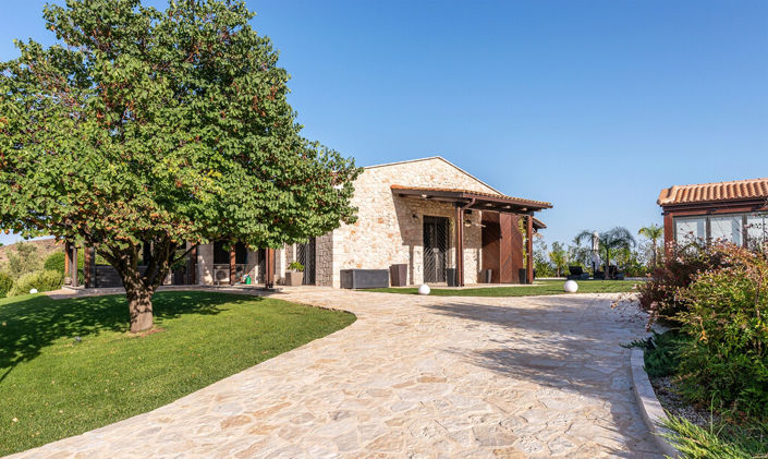 Image No.26-4 Bed Villa for sale