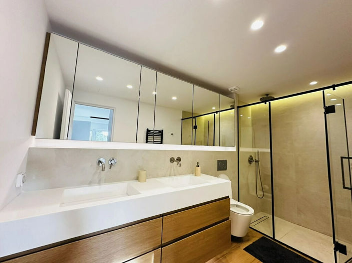 Image No.20-2 Bed Flat for sale