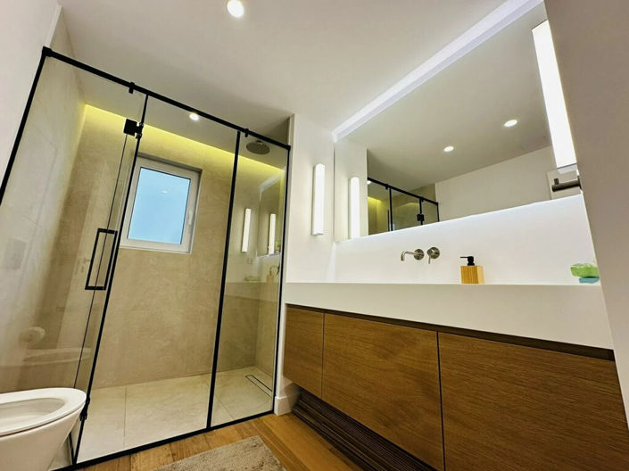 Image No.21-2 Bed Flat for sale