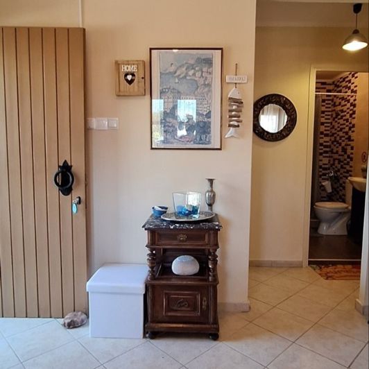 Image No.5-2 Bed Property for sale