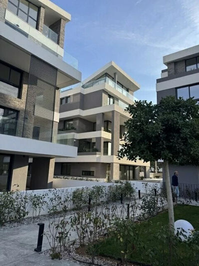 Image No.1-Maisonette for sale