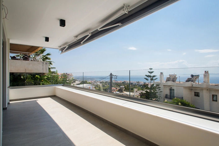 Image No.1-3 Bed Maisonette for sale
