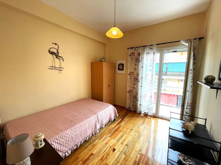 Image No.15-2 Bed Flat for sale