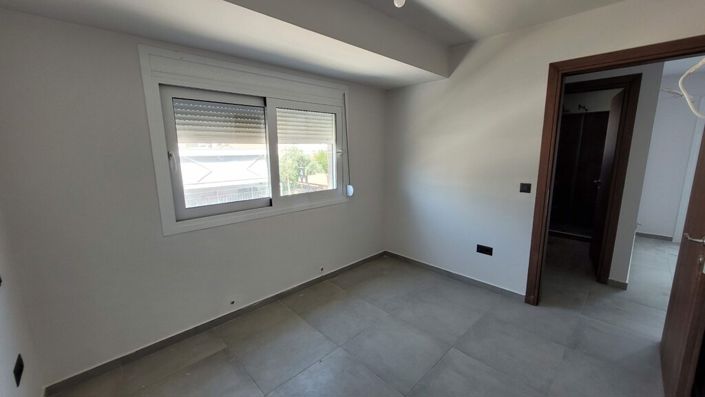 Image No.7-2 Bed Duplex for sale