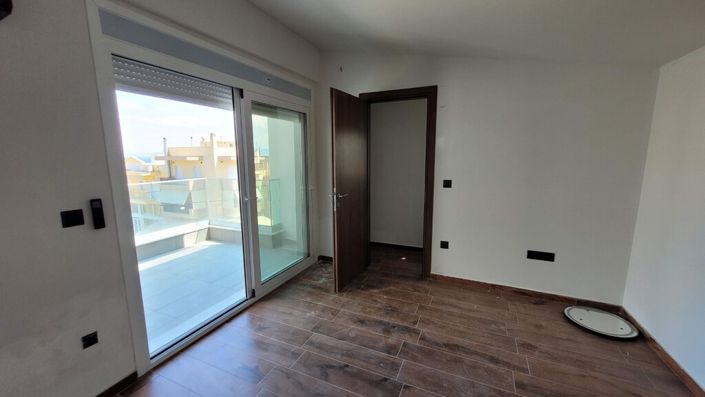 Image No.22-2 Bed Duplex for sale