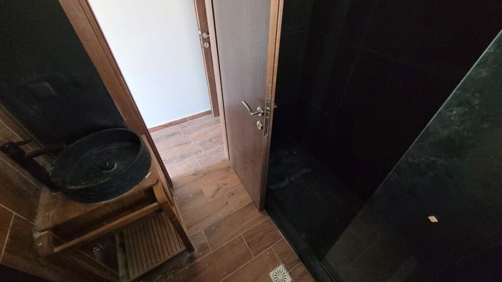 Image No.26-2 Bed Duplex for sale