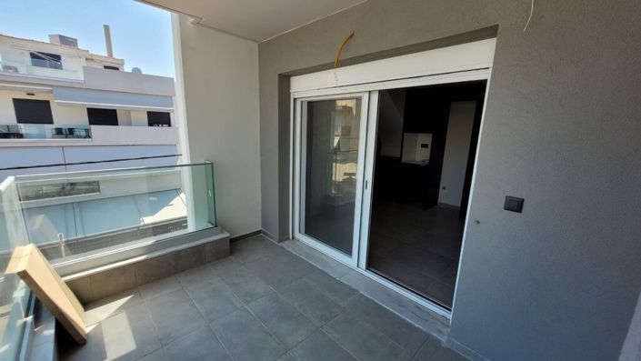 Image No.8-2 Bed Duplex for sale