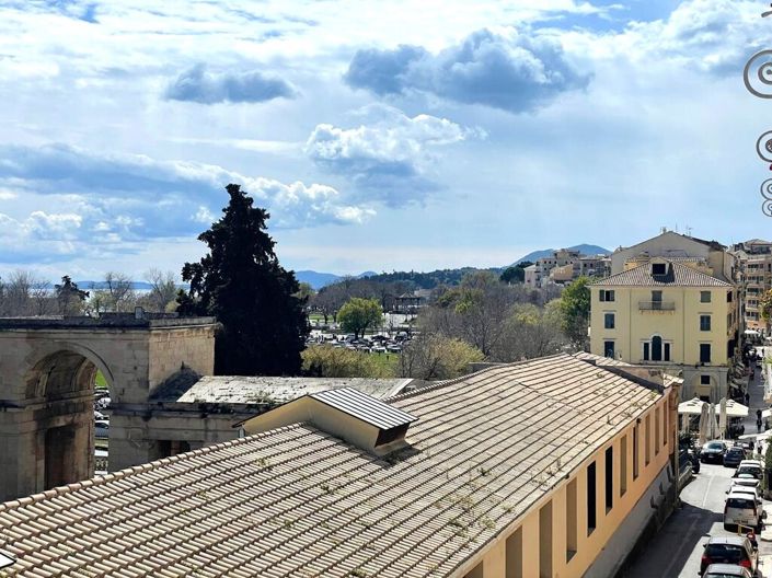 Image No.17-2 Bed Flat for sale