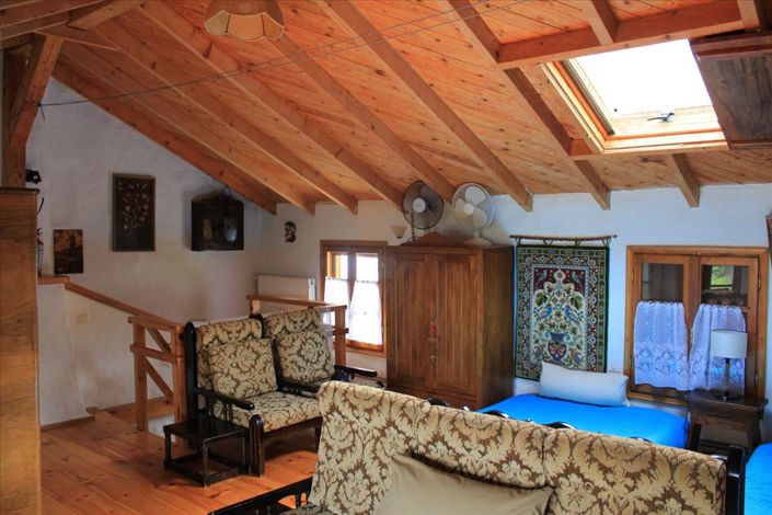 Image No.18-1 Bed Property for sale