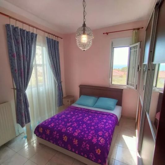 Image No.11-5 Bed Property for sale