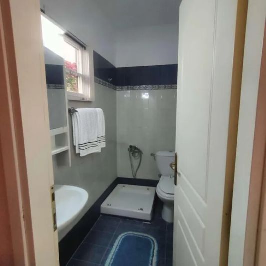 Image No.16-5 Bed Property for sale