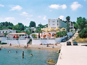Photo 4 - Hotel 2000 m² in Central Greece