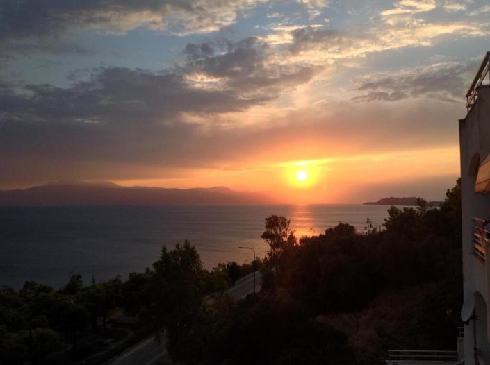 Image No.2-3 Bed Maisonette for sale