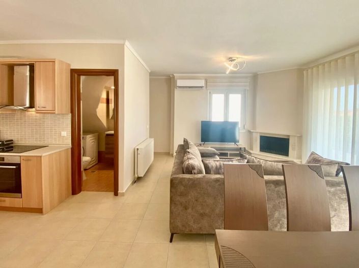 Image No.7-3 Bed Maisonette for sale