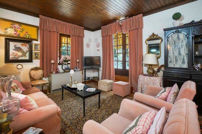 Image No.8-6 Bed Villa for sale