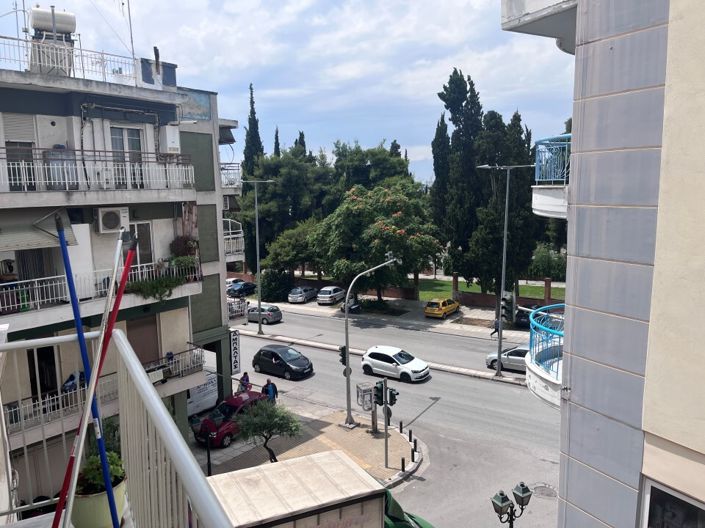 Image No.10-2 Bed Flat for sale