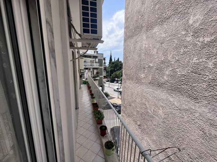 Image No.9-2 Bed Flat for sale