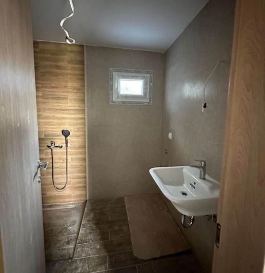 Image No.6-2 Bed Flat for sale