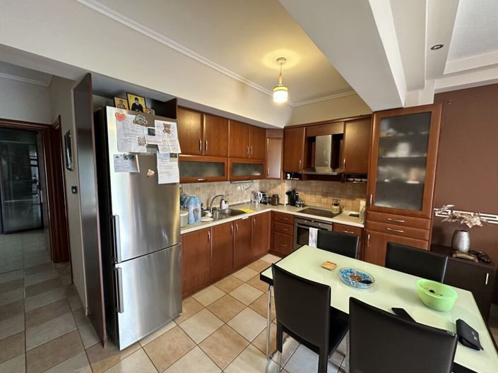 Image No.3-2 Bed Flat for sale