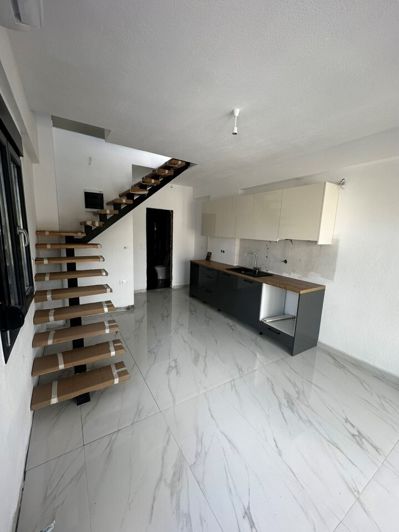 Image No.17-2 Bed Maisonette for sale