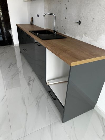 Image No.22-2 Bed Maisonette for sale