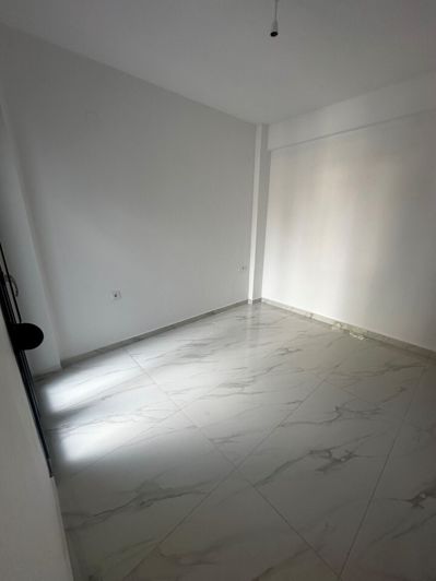 Image No.27-2 Bed Maisonette for sale