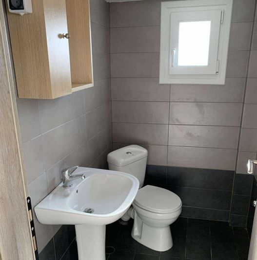 Image No.11-1 Bed Flat for sale