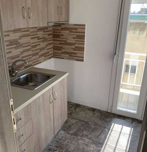 Image No.5-1 Bed Flat for sale