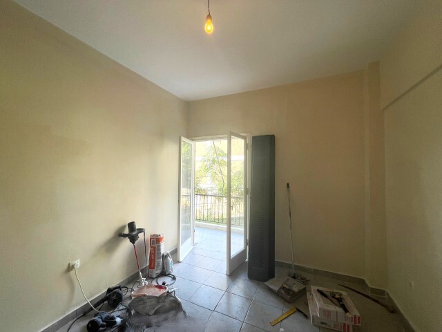 Image No.12-1 Bed Flat for sale