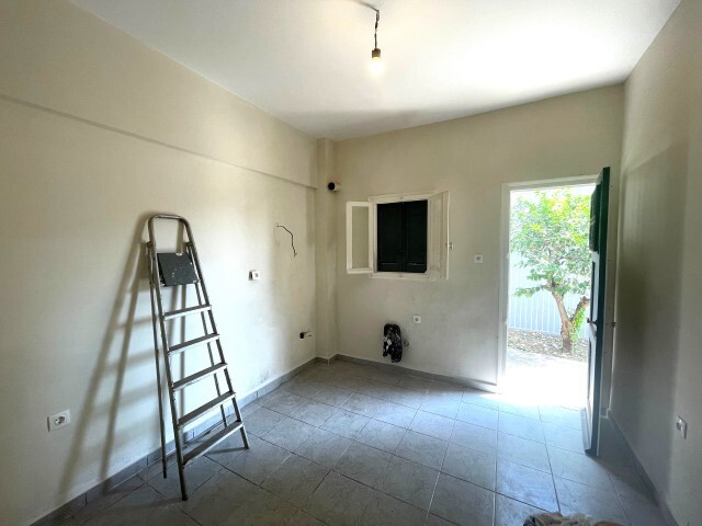 Image No.16-1 Bed Flat for sale