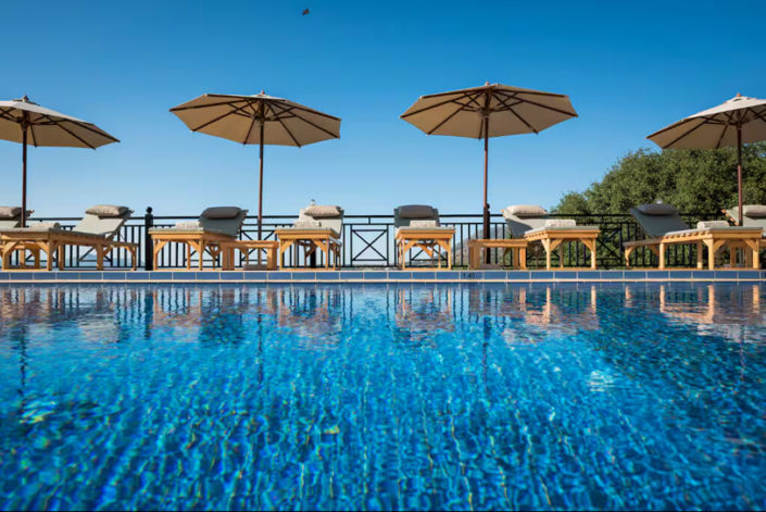 Image No.2-5 Bed Villa for sale