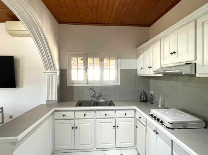 Image No.17-2 Bed Property for sale