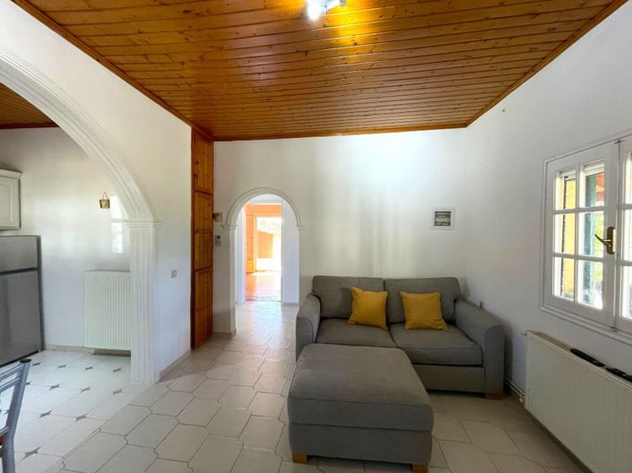 Image No.21-2 Bed Property for sale