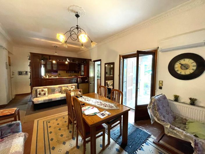 Image No.13-3 Bed Flat for sale