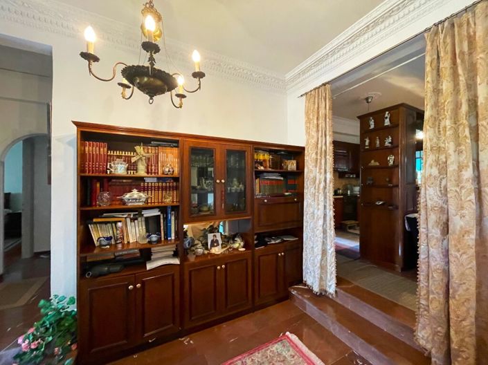 Image No.9-3 Bed Flat for sale