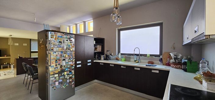 Image No.14-2 Bed Villa for sale