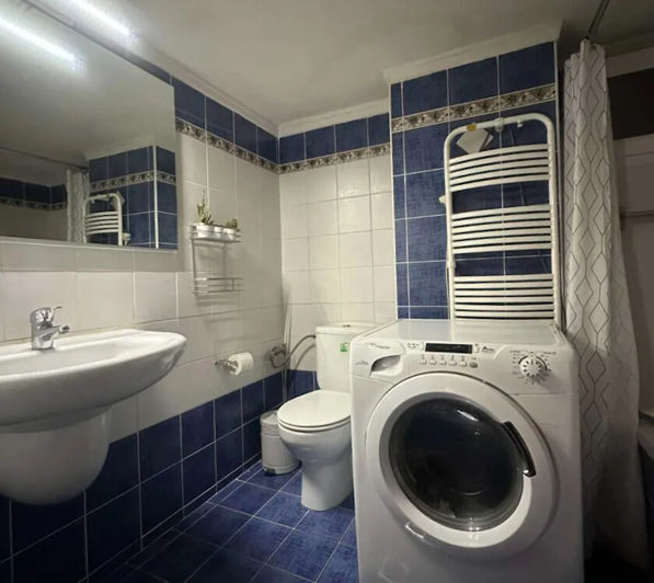 Image No.10-2 Bed Flat for sale