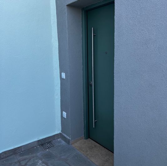 Image No.8-2 Bed Property for sale